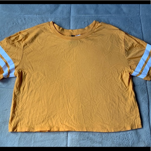 H&M Crop Top - Picture 1 of 2